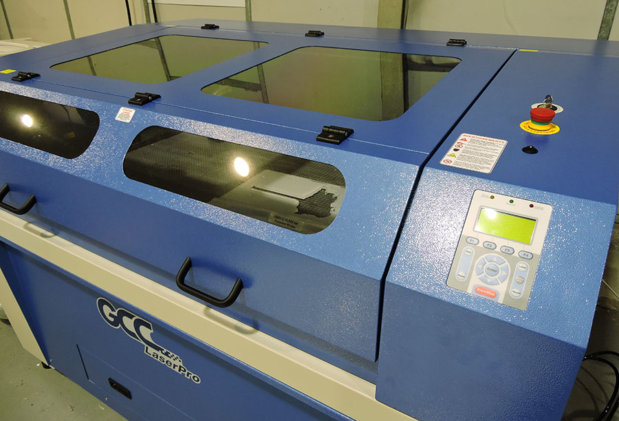 GRAVURE ET DECOUPE LASER